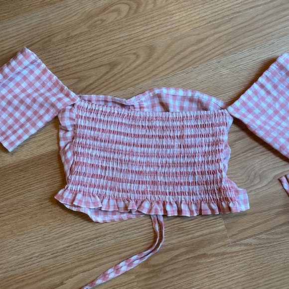 Beautiful pink gingham 2 piece - Picture 3 of 3